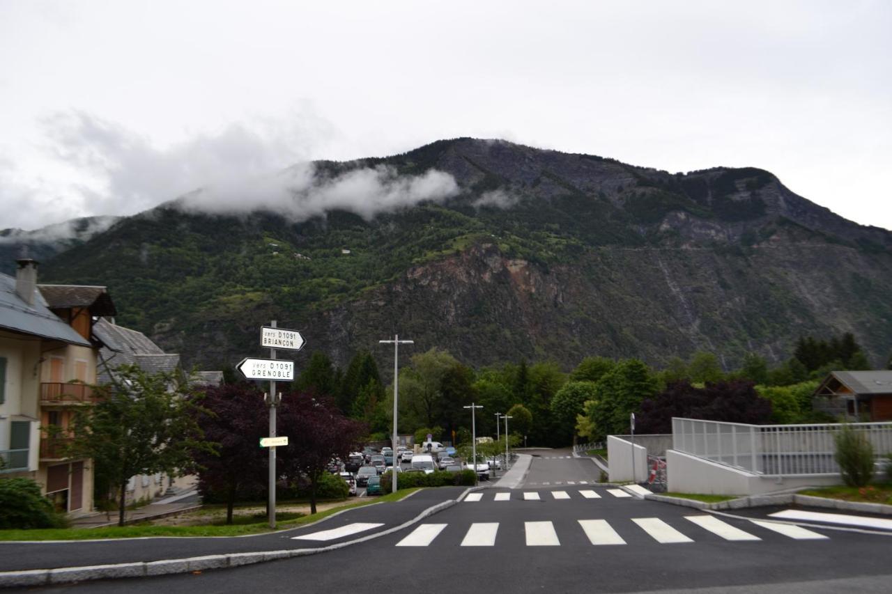 La Montagne Apartment เลอบูร์-เดอัวซ็อง ภายนอก รูปภาพ